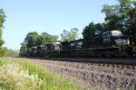 Train 63V hauls trash from New York west through Cove PA
